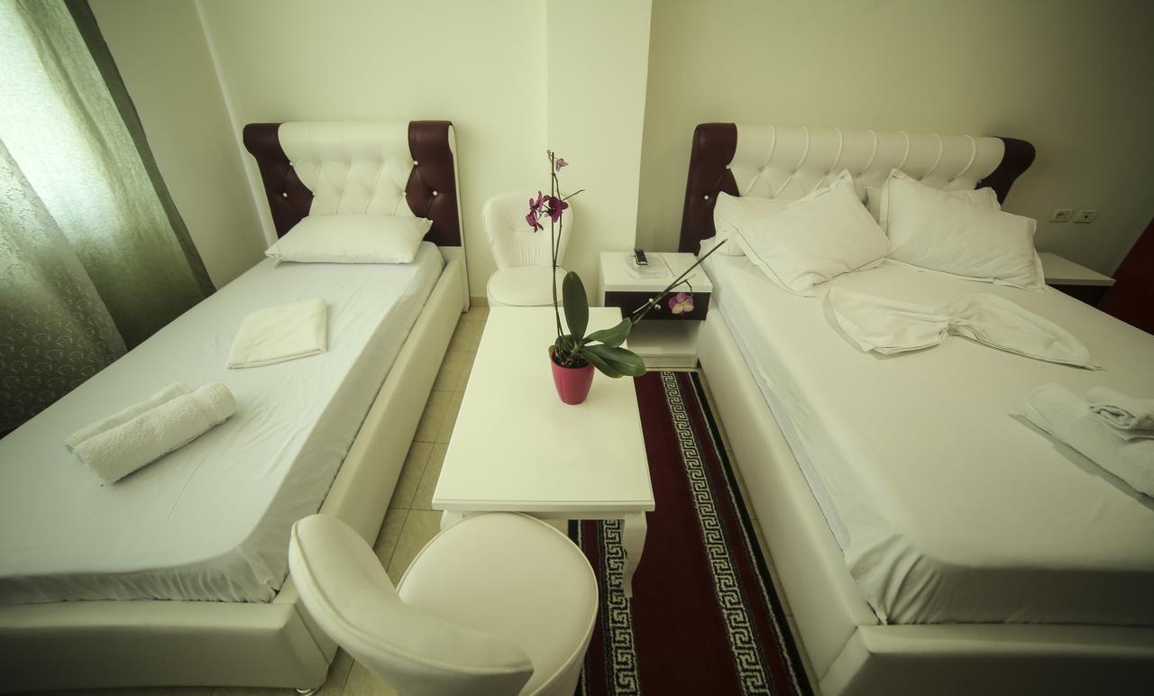 Arberia Hotel 4*