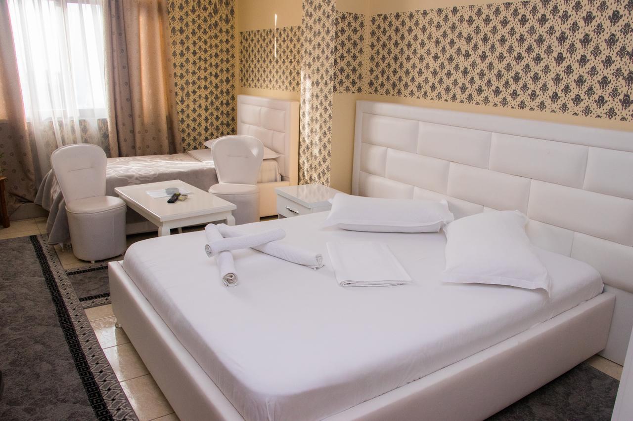Hotel Arberia 4*